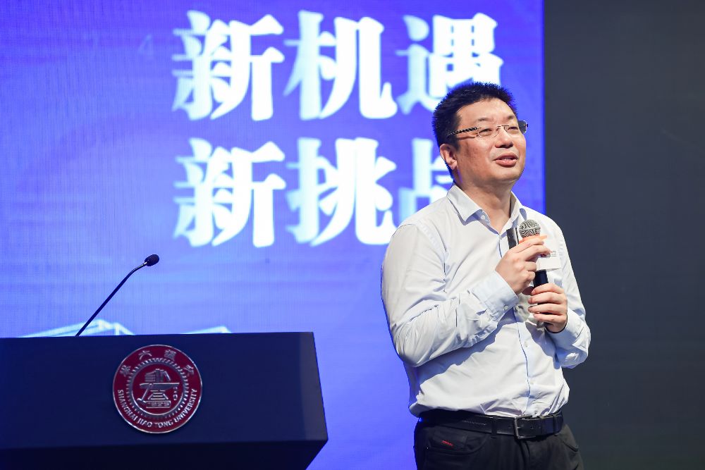 分众传媒创始人
江南春