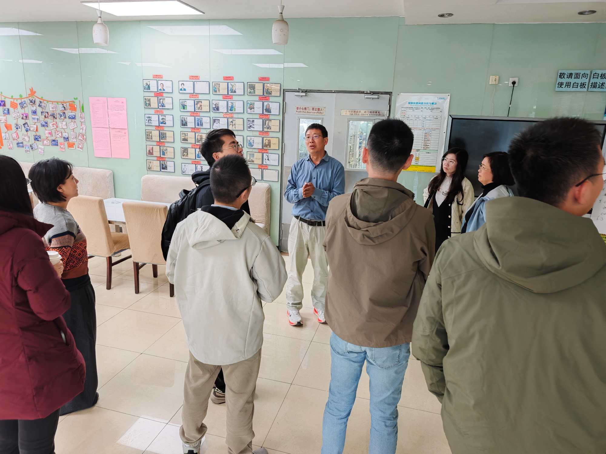 我院组织青年教师骨干赴奉贤区开展精益制造行业调研活动