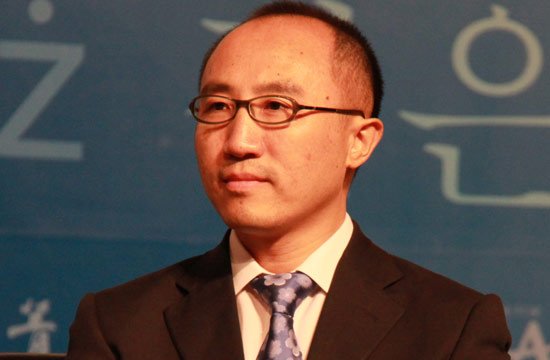 校友专访 | 何东：秉持专业精神，拥抱机遇与挑战