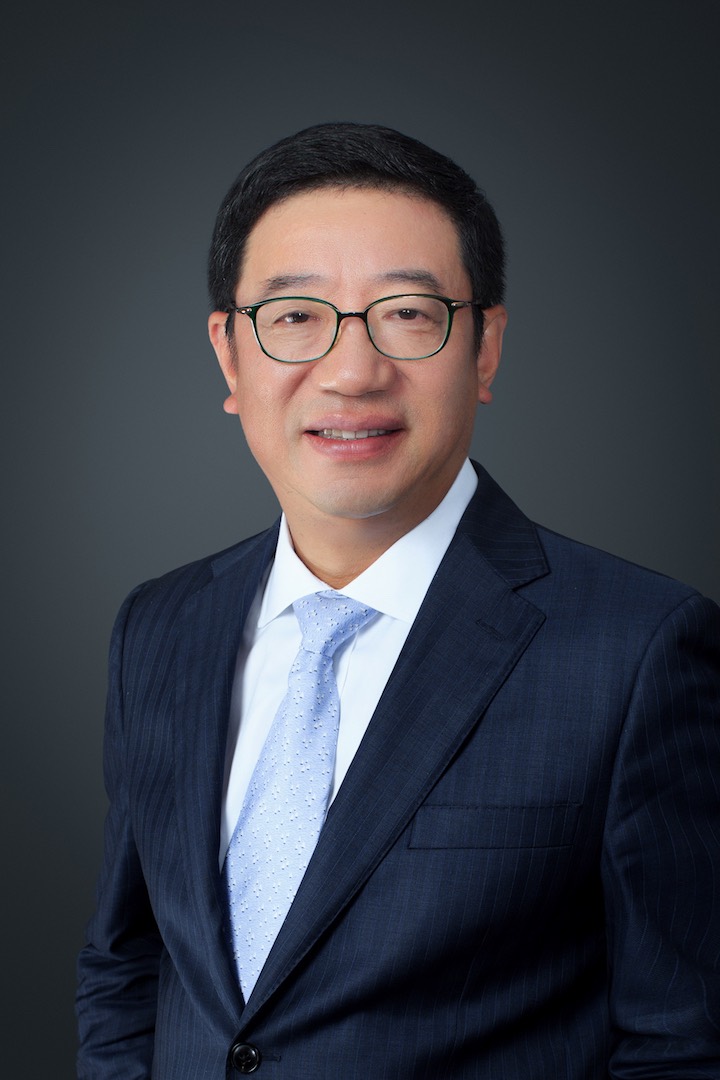 吕巍