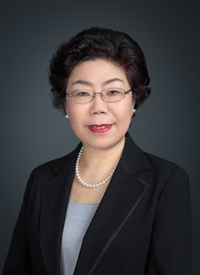 潘英丽