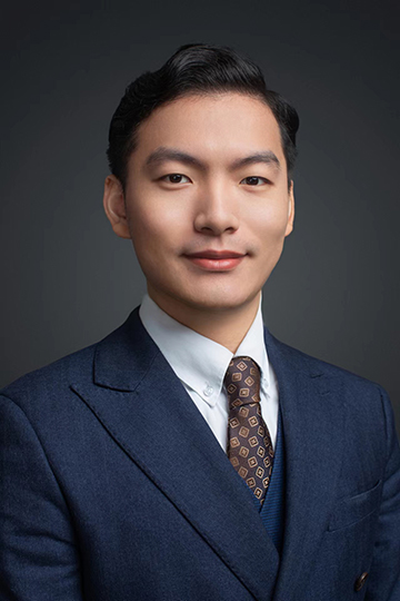 丁震昊.jpg