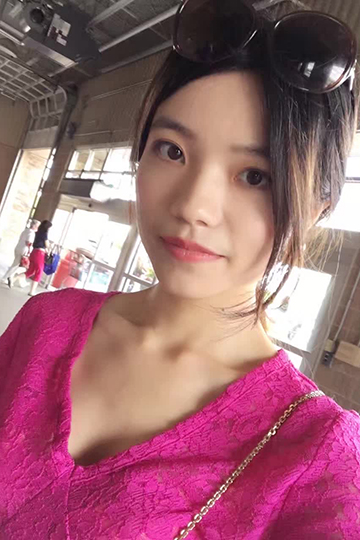 李诗婕.jpg
