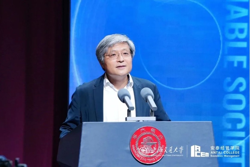chen fangruo.jpg