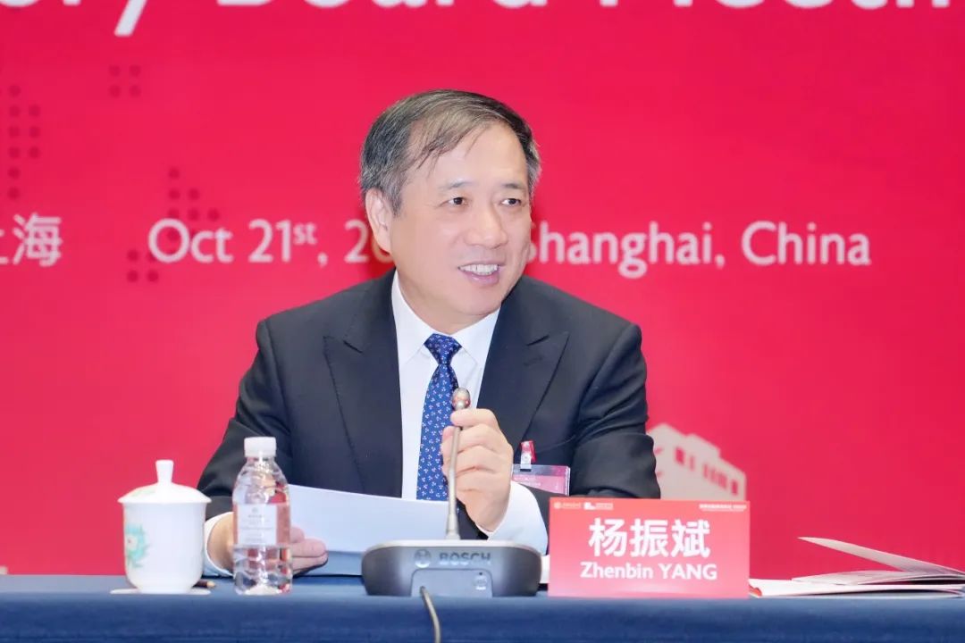 Zhenbin YANG.jpg