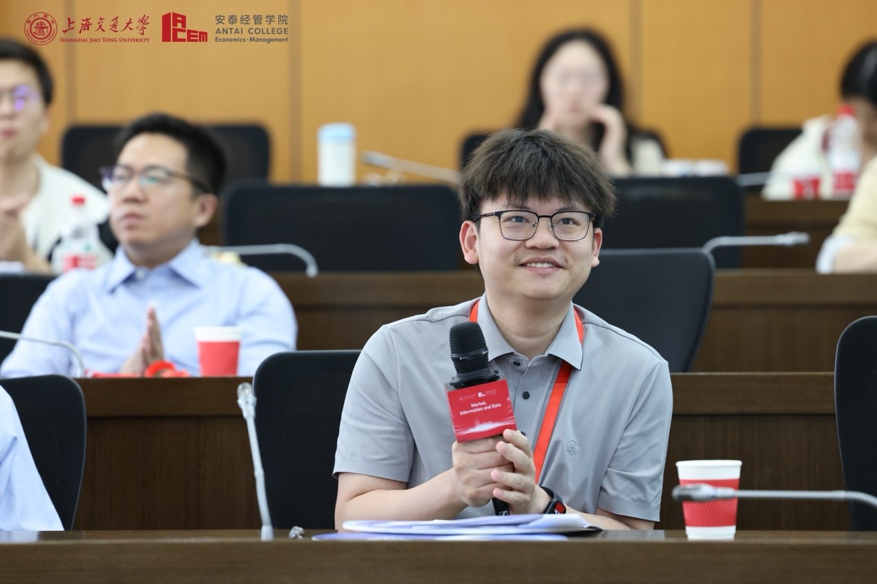 杨湘黔.jpg