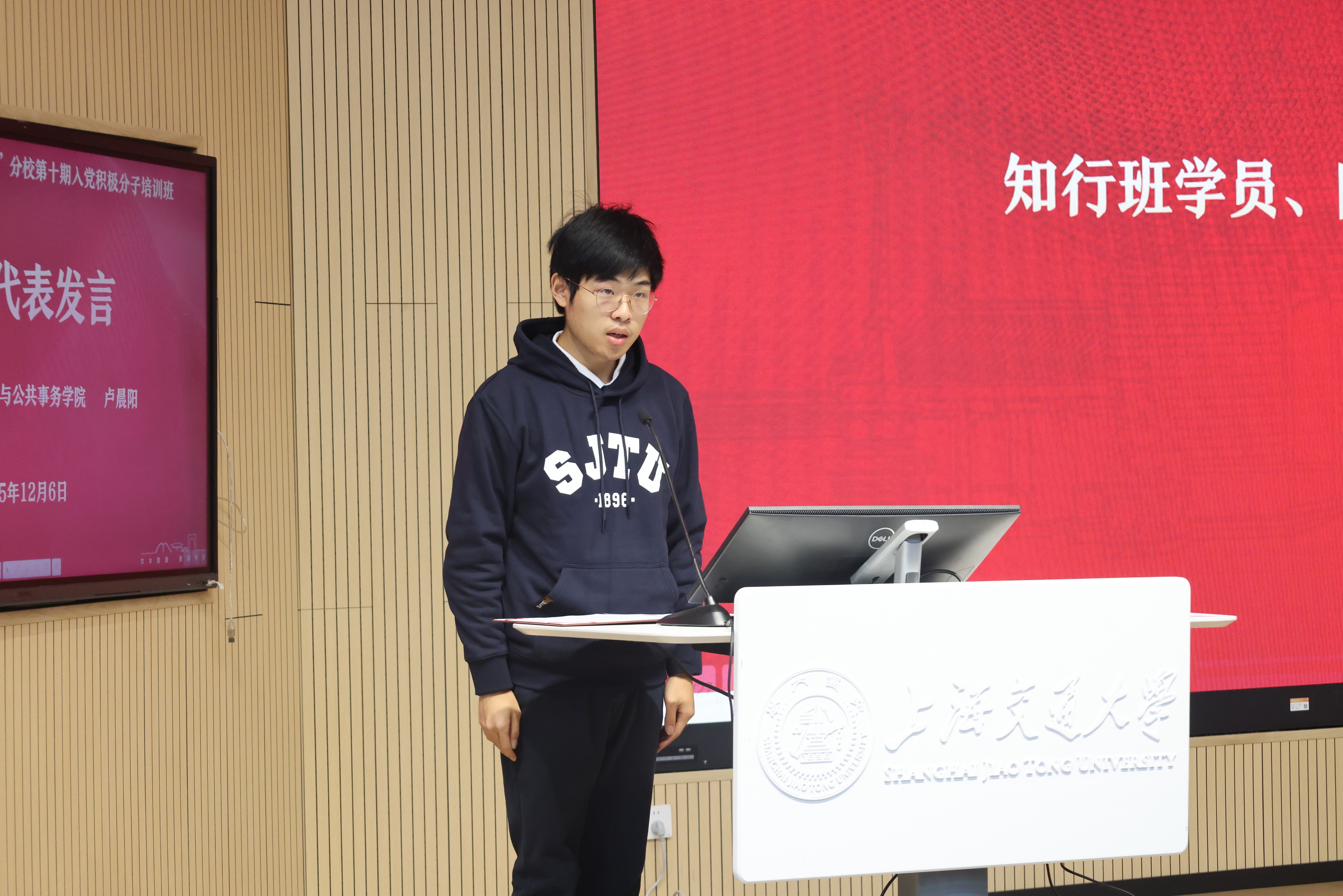 1765326435972022182.jpg 1765326435972022182.jpg