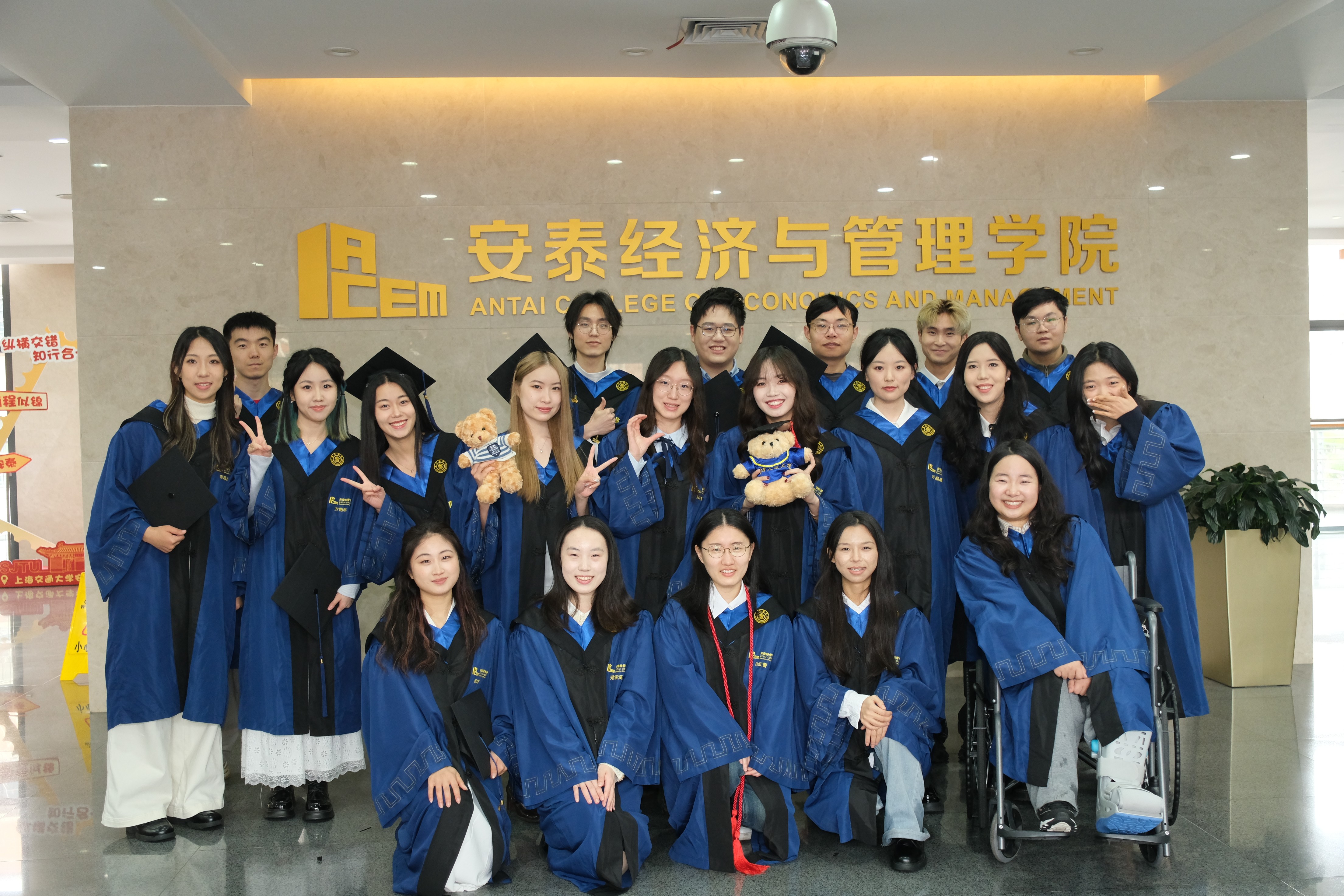 1775697416209095801.jpg 1775697416209095801.jpg